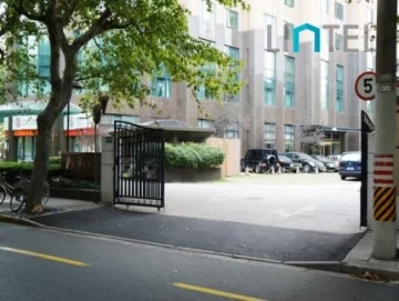 East Asia Apartment(6)