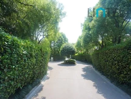 East Villa(3)