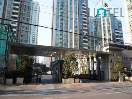 Eight Park Avenue(12)