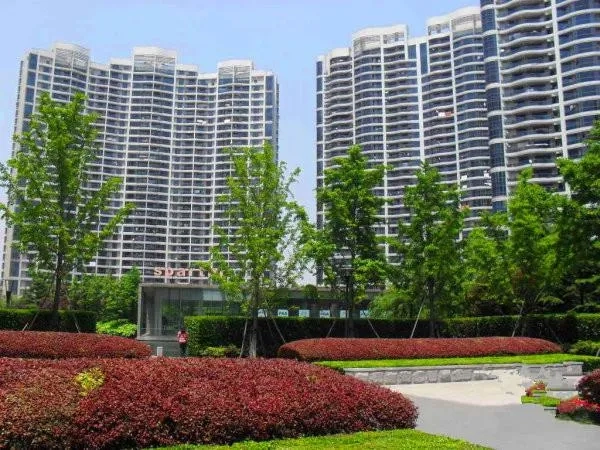 Emerald Riverside II