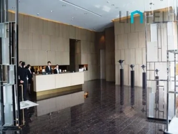 Four Seasons Place(2)