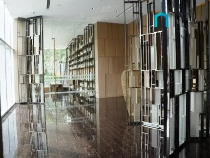 Four Seasons Place(3)