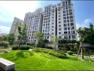 Golden Eagle Garden (Gubei Golden Eagle Mansion I)