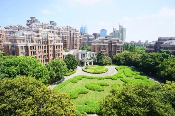 Green Court I