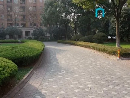 Green Court I(10)