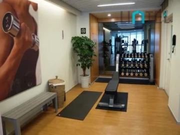 Green Court Serviced Apt Peoples Square(7)