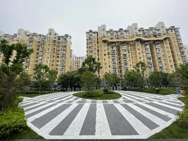 HomieHouse Service Apartment(3)