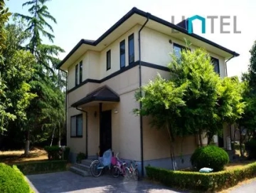 Hongqiao Villa