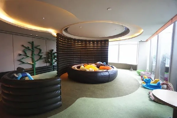 IFC Residence(8)