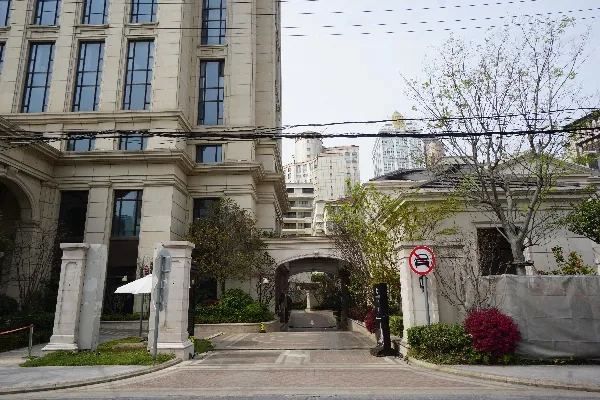 Lanson Place Huamai Shanghai(9)