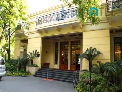 Le Chateau(4)
