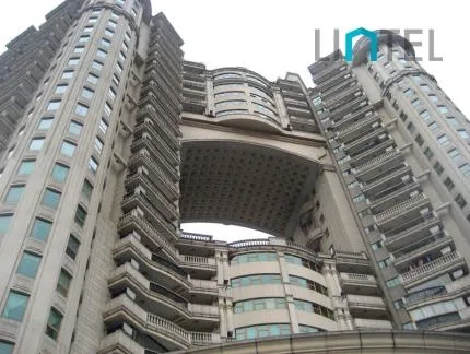 Oriental London Plaza