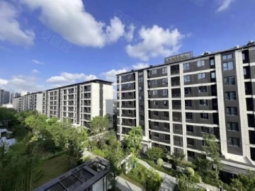 Pan Long Jing Yuan East