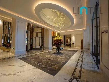 ST REGIS Apartments(5)