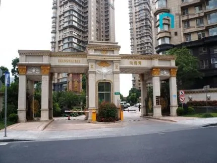 Shanghai Bay Phase I(8)