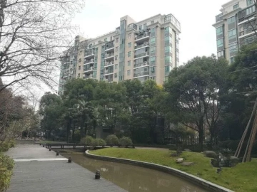 Shui Qing Mu Hua Apartment