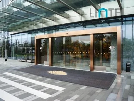 The Mandarin Oriental(8)