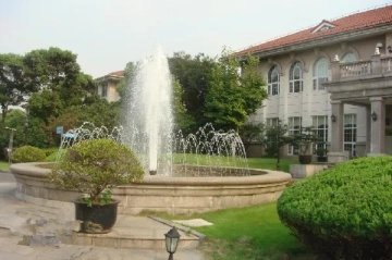 Vernal Garden(2)