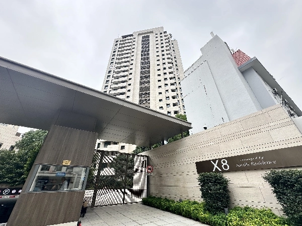 X8 Savills Residence