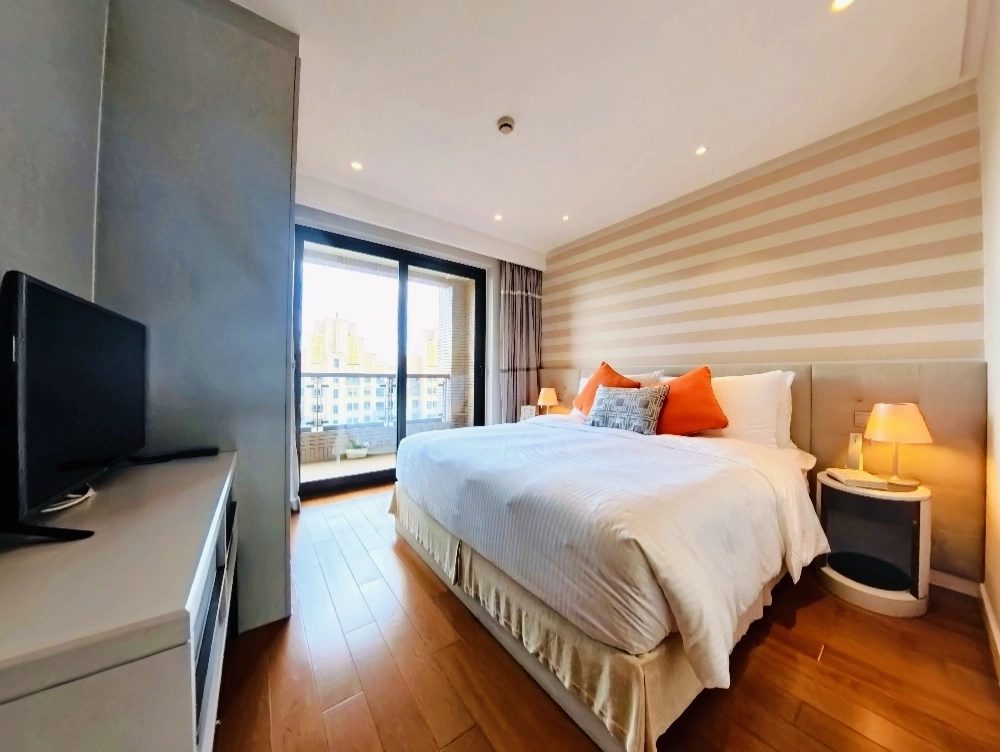 1-bdr Superior Suite Lanson Place Parkside Serviced Suites(5)