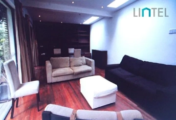 1F No 10 Lane 351 Huashan Road(2)