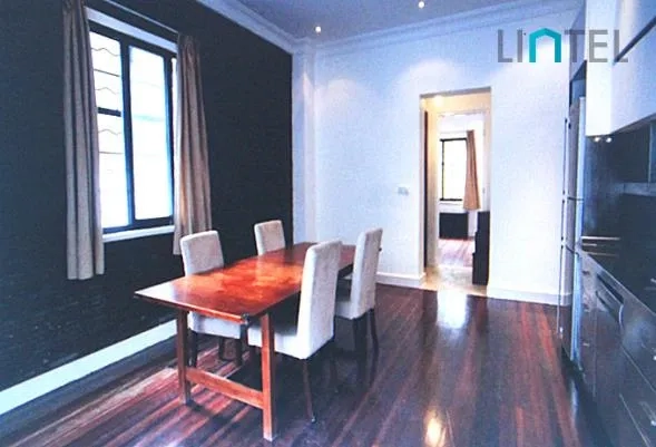 1F No 10 Lane 351 Huashan Road(3)