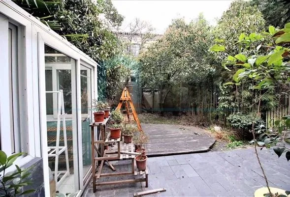 1F No 13 Lane 1273 Huaihai middle Road(4)