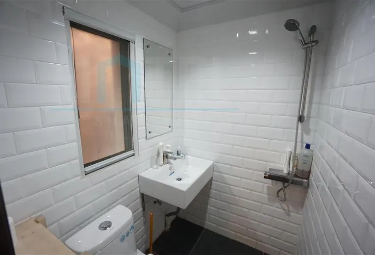 1F No 14 Lane 296 Hunan Road(18)