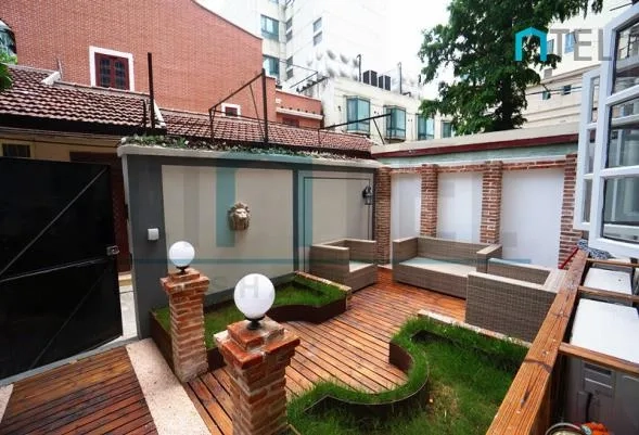 1F No 39 Lane 498 Wulumuqi north Road(8)