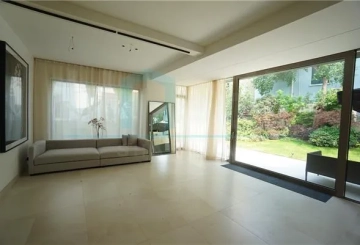 1F No 4 Lane 18 Yanqing Road(3)