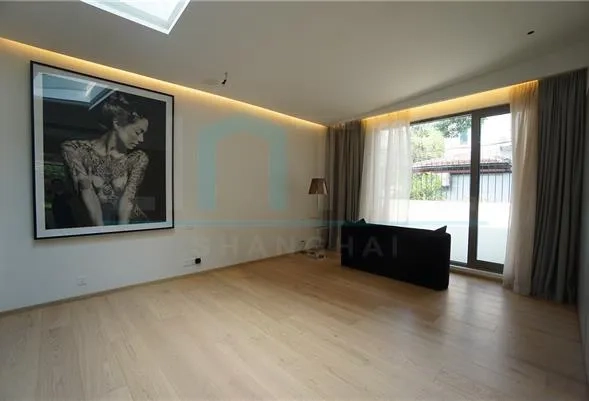 1F No 4 Lane 18 Yanqing Road(8)
