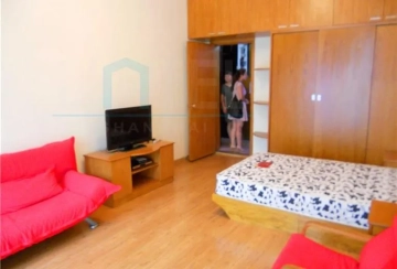 1F No 60 Lane 1285 Huaihai middle  Road(3)