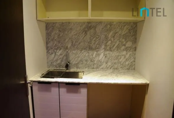 1F No 661 Zhaojiabang Road(6)