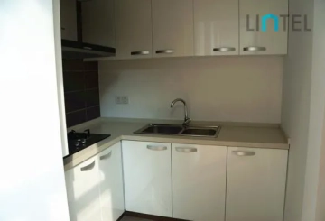 1F No 72 Lane 1285 Huaihai middle Road(3)