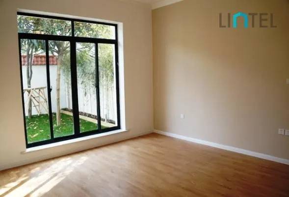 1F No 72 Lane 1285 Huaihai middle Road(6)