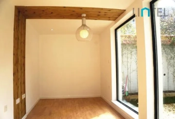 1F No 72 Lane 1285 Huaihai middle Road(7)