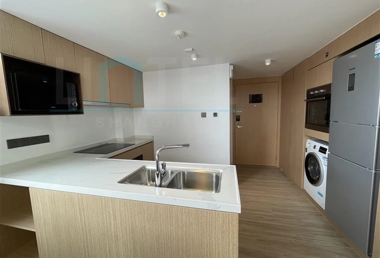 2-bdr Deluxe Loft Somerset Hongkou Riverside(6)