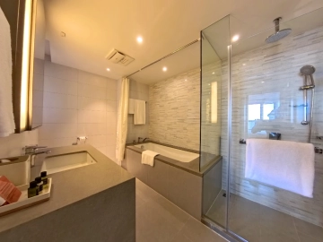 2-bdr Premier Suite Lanson Place Parkside Serviced Suites(11)