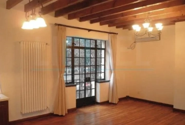 2F No 1 Lane 52 Shaoxing Road