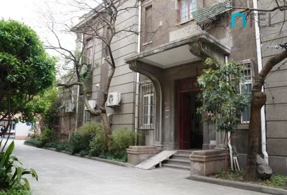 2F No 10 Lane 18 Yanqing Road