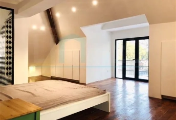 2F No 10 Lane 82 Jiangsu  Road(6)