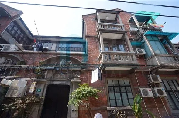 2F No 11 Lane 64 Lao Chongqing middle Road(13)