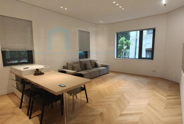 2F No 121 Lane 361 Yuyuan Road