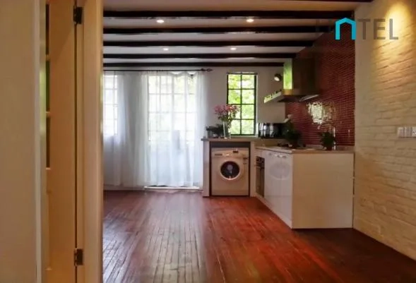 2F No 1437 Fuxing middle Road