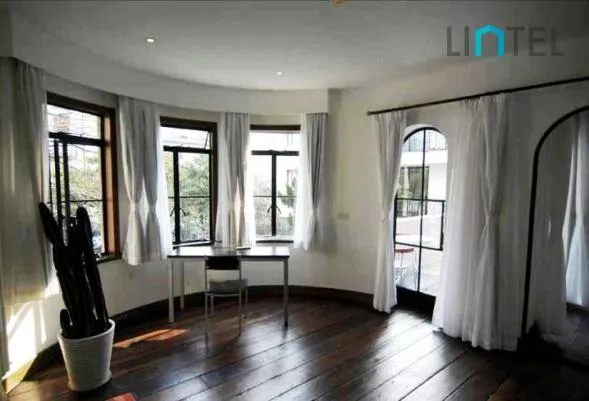 2F No 18 Lane 506 Jianguo west  Road(5)