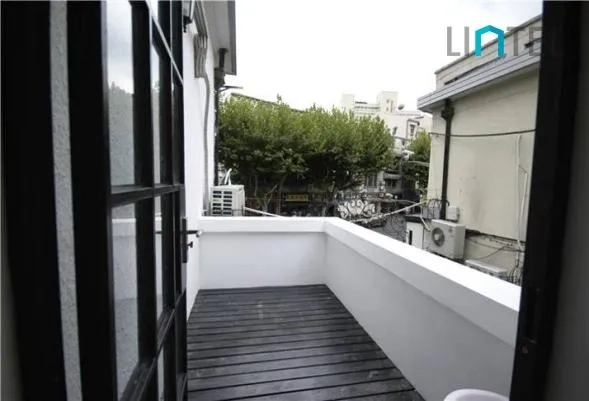 2F No 1890 Nanjing west Road(2)