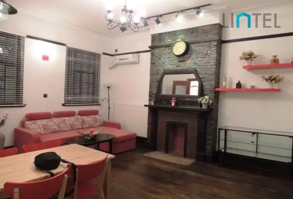 2F No 19 Lane 899 Huaihai middle Road