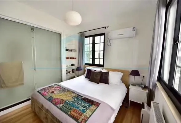 2F No 26 Lane 1412 Huaihai middle Road(3)