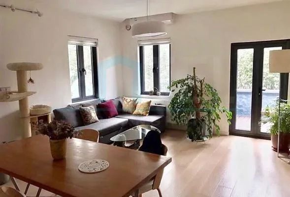 2F No 279 Hunan Road