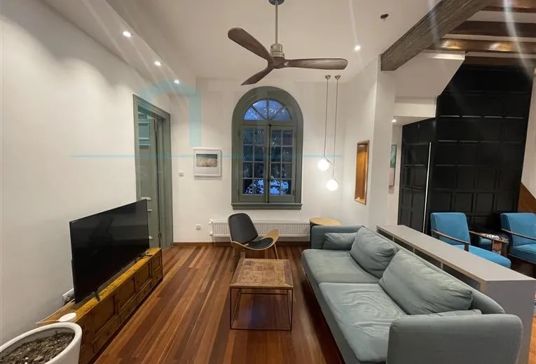 2F No 42 Yanqing  Road